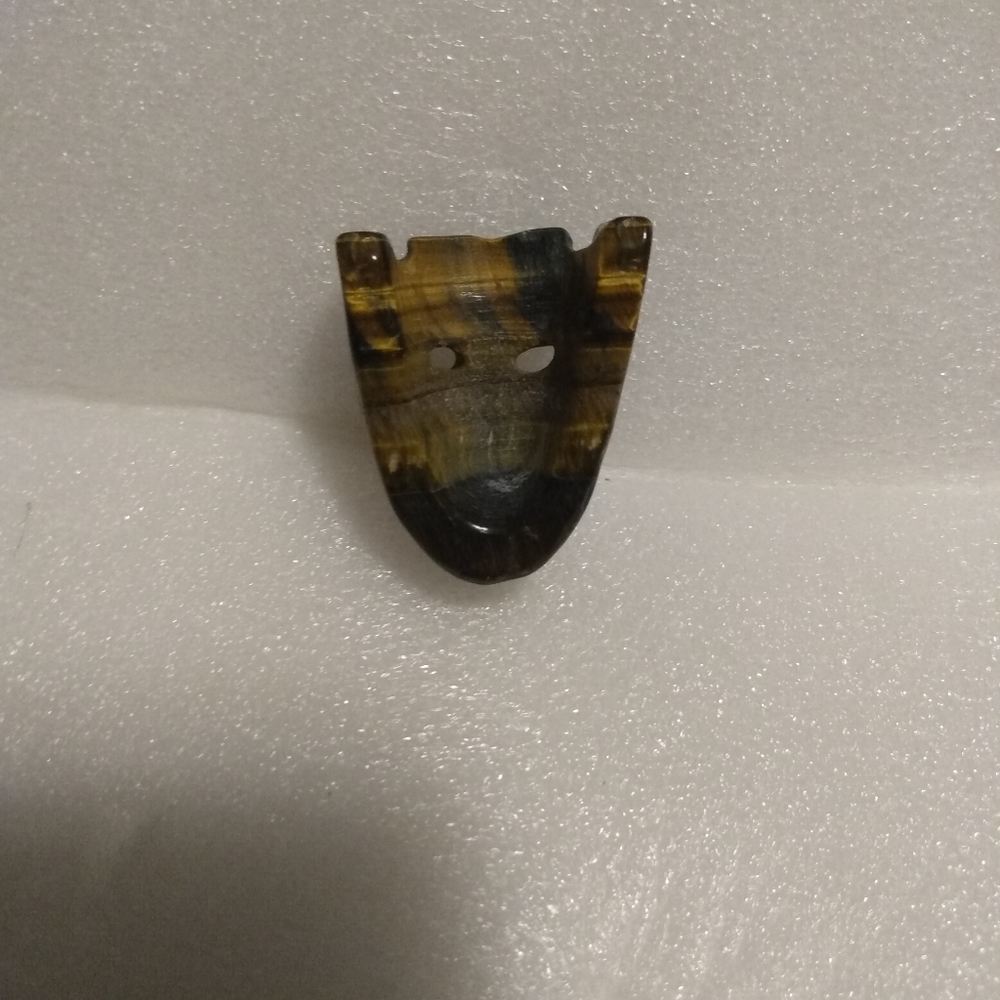 Tigers eye Tribal mask carving 34.2g - Picture 5 of 8